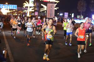 BIB: 22872, 20300
                            <button type="button" onclick="openModal(23160690)" class="btn btn-primary btn-sm float-right btn-popup" data-toggle="modal" data-target=".modal-high-quality">
                        <i class="fas fa-shopping-cart"></i> Add to Cart
                    </button>
                                            <button type="button" onclick="isThisMe(23160690, true)" class="btn btn-success btn-sm float-right btn-popup btn-isme hidden" data-toggle="tooltip" data-placement="bottom" title="นี่คือรูปของคุณใช่ไหม คลิกที่นี่เพื่อเอาเข้าอัลบั้ม">
                        <i class="fas fa-plus"></i> Add to album
                    </button>
                    <button type="button" onclick="isThisMe(23160690, false)" class="btn btn-warning btn-sm float-right btn-popup btn-isnotme hidden">
                        <i class="fas fa-ban"></i> Remove from album
                    </button>